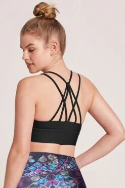 DIAMONDBACK SPORTS BRA - BLACK 5 DIAMONDBACK SPORTS BRA - BLACK -Layer Outfit 28864478052451 2