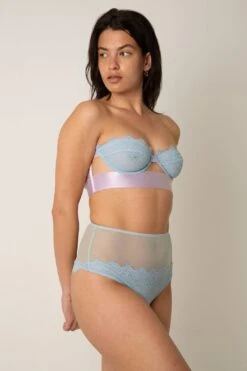 Lauren Lace Strapless Bra -Layer Outfit 29091744219330 3