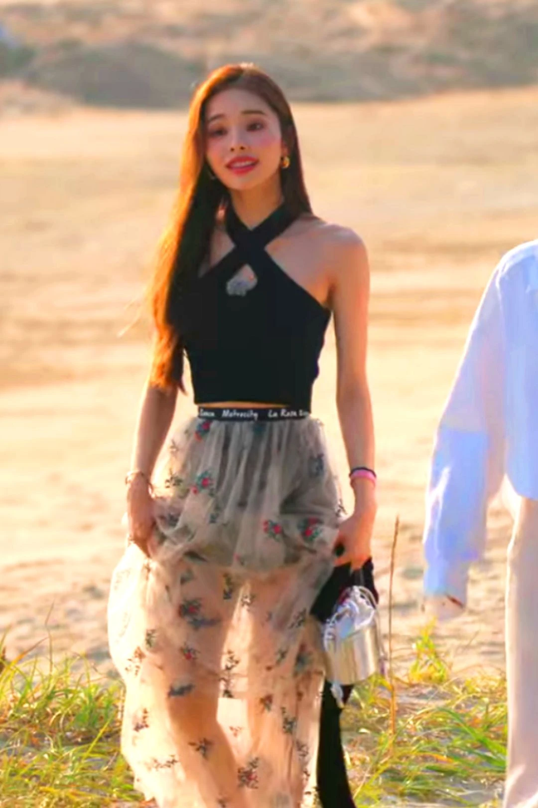 Single's Inferno Song Ji-a Inspired Top And Skirt Set 002 4 Single's Inferno Song Ji-a Inspired Top And Skirt Set 002 - Image 2