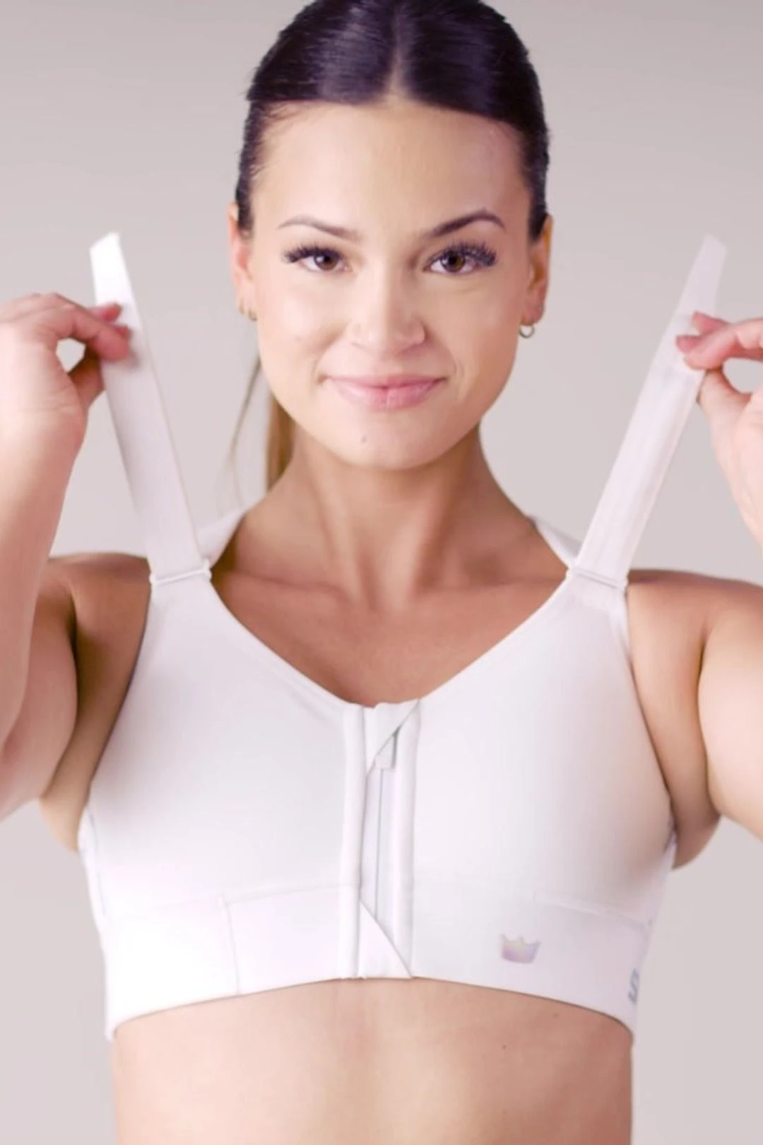 The Flex Sports Bra™ - Ice White 5 The Flex Sports Bra™ - Ice White - Image 3