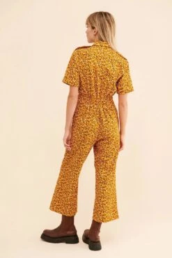 Saint Geraldine: Marrs Jumpsuit - Moffie Gold Ditsy Floral -Layer Outfit 29175701897325 4