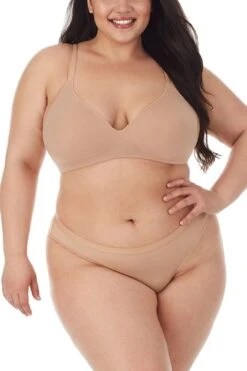 Second Skin Wireless Bra - Natural -Layer Outfit 29233346281659 4