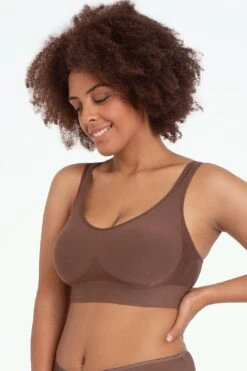 Truekind® Enhanced Comfort Wireless Shaper Bra -Layer Outfit 29327632072838 2