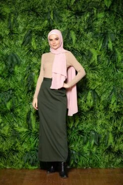 Jungle Green Pencil Maxi Skirt -Layer Outfit 29397655388235 4