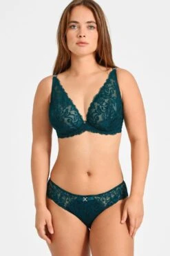 Mon Bijou Underwired Triangle Bra -Layer Outfit 29487768666291 4