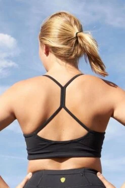 Tink Hybrid Bra -Layer Outfit 29522794578086 10