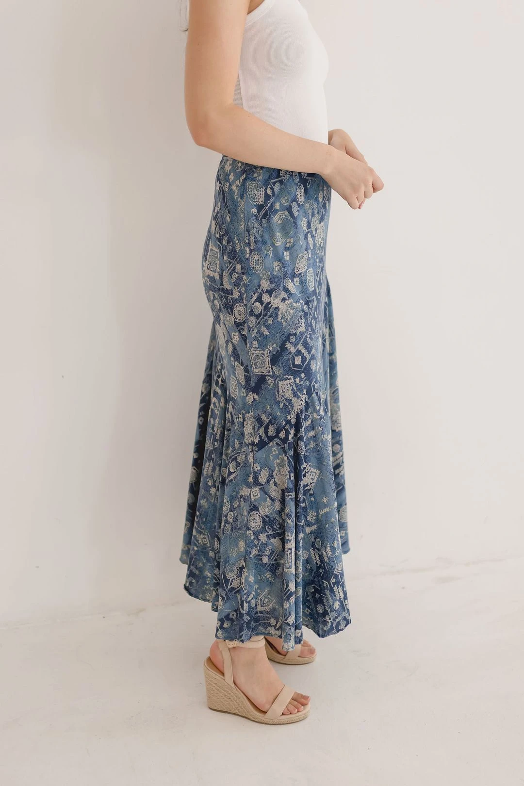 Amber Abstract Print Maxi Skirt Blue 5 Amber Abstract Print Maxi Skirt Blue - Image 3