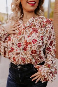 Style Statement Floral Top Curves -Layer Outfit 29668781850698 4