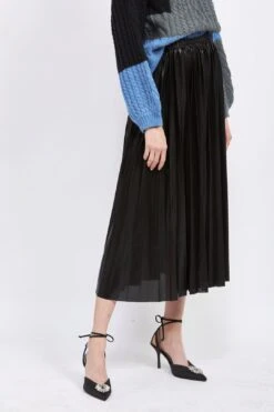 Elle Midi Skirt 8 Elle Midi Skirt -Layer Outfit 29718164635718 3