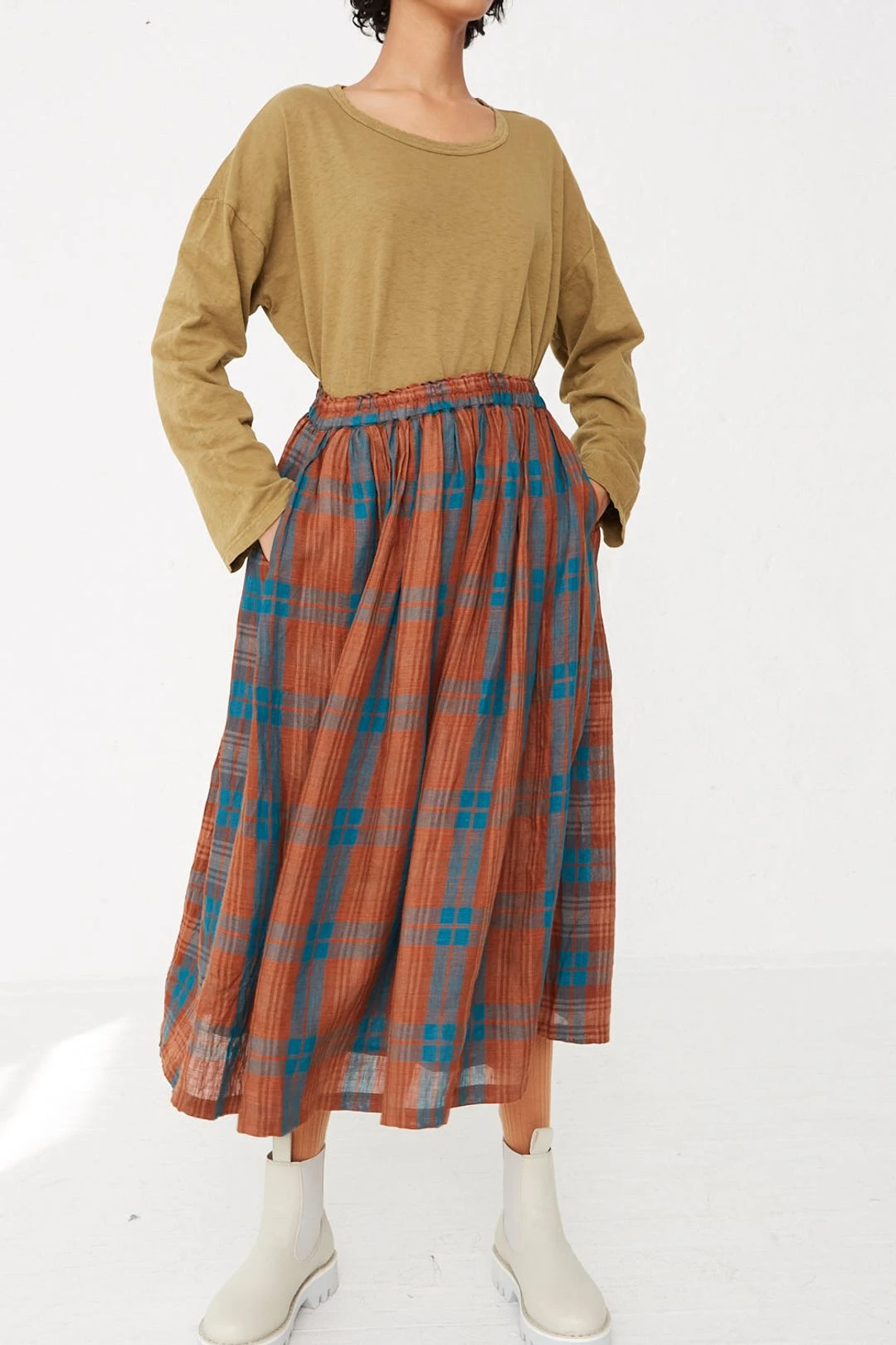 Linen Check Skirt In Brown X Blue 4 Linen Check Skirt In Brown X Blue - Image 2