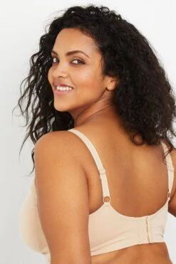 Plus Size Seamless Clip Down Maternity And Nursing Bra 36 Plus Size Seamless Clip Down Maternity And Nursing Bra -Layer Outfit 29912011145351 16