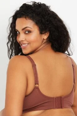 Plus Size Seamless Clip Down Maternity And Nursing Bra 39 Plus Size Seamless Clip Down Maternity And Nursing Bra -Layer Outfit 29912011243655 19