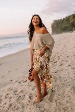 Vacation Vision Floral Skirt -Layer Outfit 29949677633610 3