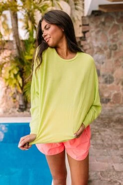 On Sunshine Time Top In Lime Punch -Layer Outfit 29949682647114 5