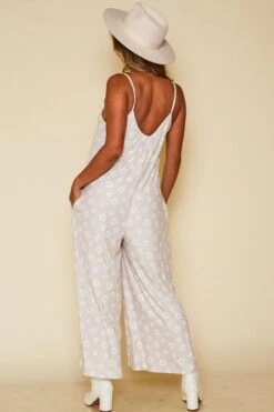 Daisy Chain Jumpsuit -Layer Outfit 30007313694890 3