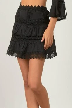 Elan Ivy Mini Skirt -Layer Outfit 30200464441411 4