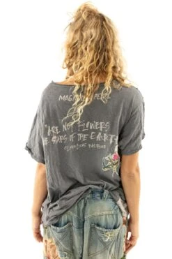 Magnolia Pearl Top 1248 - Stars On Earth T - Ozzy -Layer Outfit 30306729164886 3