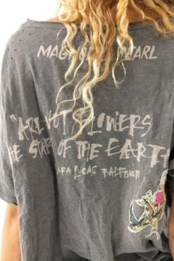 Magnolia Pearl Top 1248 - Stars On Earth T - Ozzy -Layer Outfit 30306729754710 4