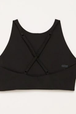 Girlfriend Collective Topanga Bra - Black -Layer Outfit 30342840254652 3