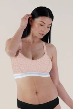 Original Pumping & Nursing Bra -Layer Outfit 30497119961178 9