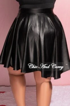 Final Sale Plus Size Faux Leather Skirt In Black -Layer Outfit 30637113770089 3