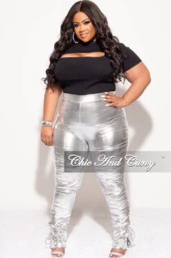 Final Sale Plus Size Top With Cutout In Black -Layer Outfit 30803975569513 4