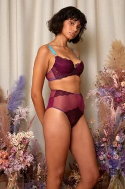Orla Lace Balconette Bra -Layer Outfit 30817996996802 7