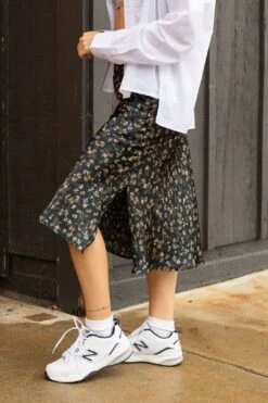 The Stunning Floral Satin Midi Skirt -Layer Outfit 30975317541003 3