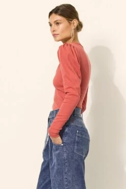 Zana Top - Rose -Layer Outfit 30989870432349 3