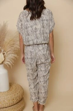 Logan Printed Jumpsuit -Layer Outfit 31164801384610 6