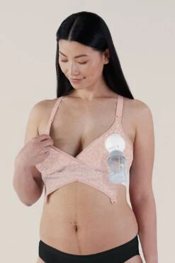 Original Pumping & Nursing Bra -Layer Outfit 31171629154394 10