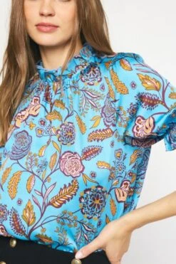 Floral Print Short Sleeve Mock Neck Top - Blue