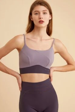 MARLEY Classic Yoga Bra -Layer Outfit 31407389966536 4