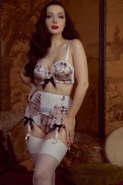 Bettie Page Showgirl Pink Overwire Bra 32-38 A-F -Layer Outfit 31671024255128 5
