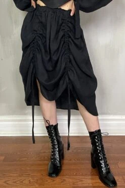 Drawstring Bustle Skirt In Washed Linen 18 Drawstring Bustle Skirt In Washed Linen -Layer Outfit 32965926224034 3