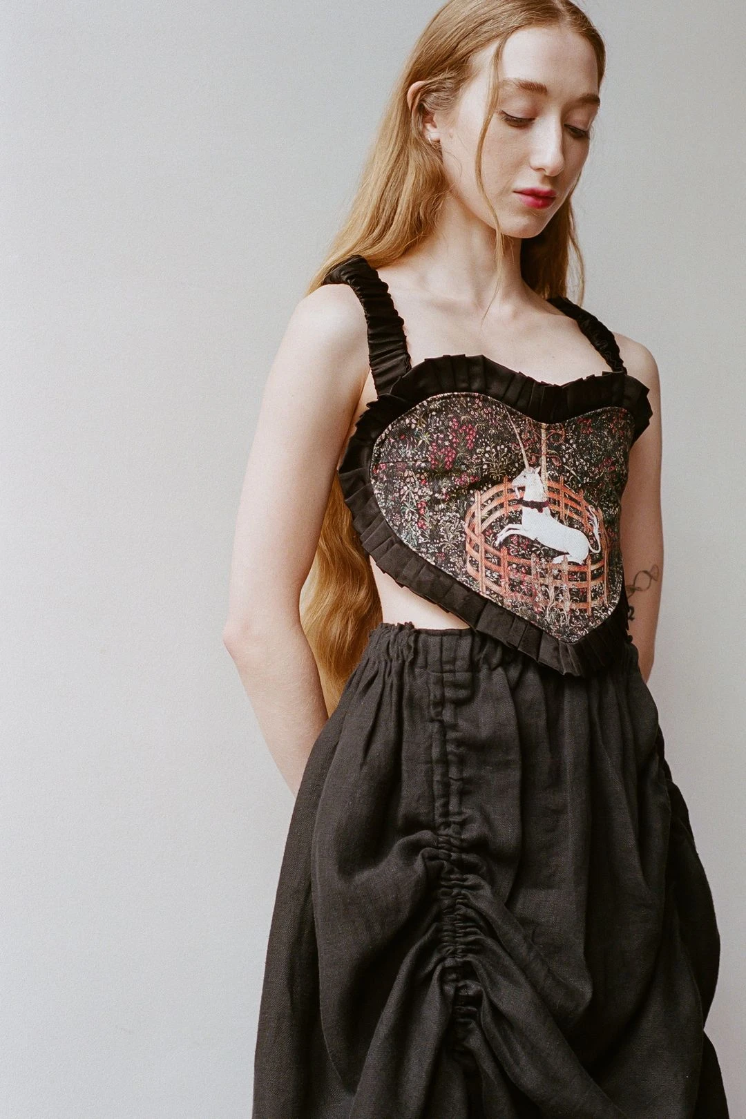 Drawstring Bustle Skirt In Washed Linen 6 Drawstring Bustle Skirt In Washed Linen - Image 4