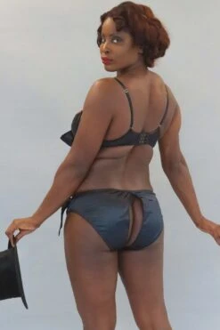 PP X KMD Yva Black Bow Front Bra 32-44 B-H 30 PP X KMD Yva Black Bow Front Bra 32-44 B-H -Layer Outfit 33060318412952 9