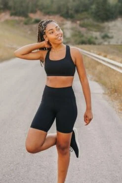 Lotus Sports Bra -Layer Outfit 34129646846121 16