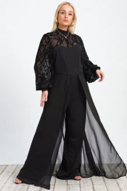 PREORDER The New Yorker Jumpsuit With Train 14 PREORDER The New Yorker Jumpsuit With Train -Layer Outfit 36240707125483 5