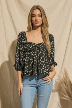 Callie Floral Top -Layer Outfit 36973267681525 9