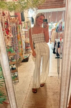 REAL CLASS STRIPPED JUMPSUIT WITH POCKETS -Layer Outfit 37107534987501 7