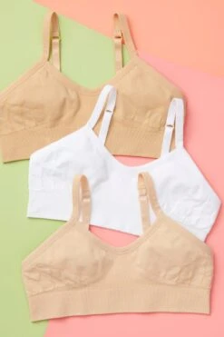 Poppy Seamless Bra Bundle Of Three -Layer Outfit 37149893853415 3