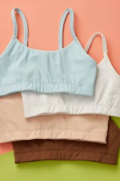 Sky Hybrid Sports Bra 23 Sky Hybrid Sports Bra -Layer Outfit 37250031583463 1