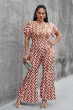 Plus Size Chevron Stripe Short Sleeve Jumpsuit