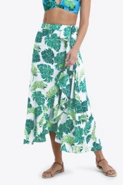 Floral Maxi Skirt In Monstera Floral -Layer Outfit 37637061017769 4