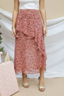 Caught By Surprise Paisley Skirt 9 Caught By Surprise Paisley Skirt -Layer Outfit 38157746667757 3