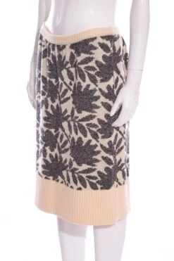 Vintage Pierre Balmain Ivory & Grey Knit Skirt SZ N/A 10 Vintage Pierre Balmain Ivory & Grey Knit Skirt SZ N/A -Layer Outfit 38521755009261 4