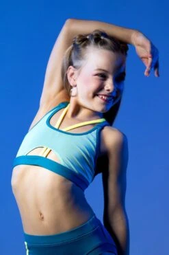 Outlet Golden Crop Top - Daiquiri 16 Outlet Golden Crop Top - Daiquiri -Layer Outfit 38846067081439 5