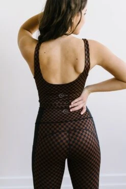 Crop Tank Sports Bra - Brown Checkered | MT SPORT -Layer Outfit 38876332261616 4