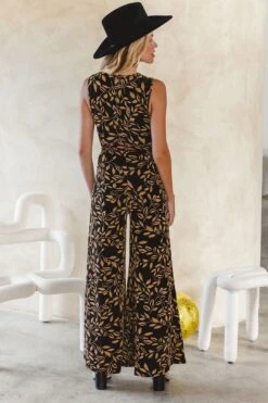 Aurora Jumpsuit - Glam -Layer Outfit 39121769464046 5